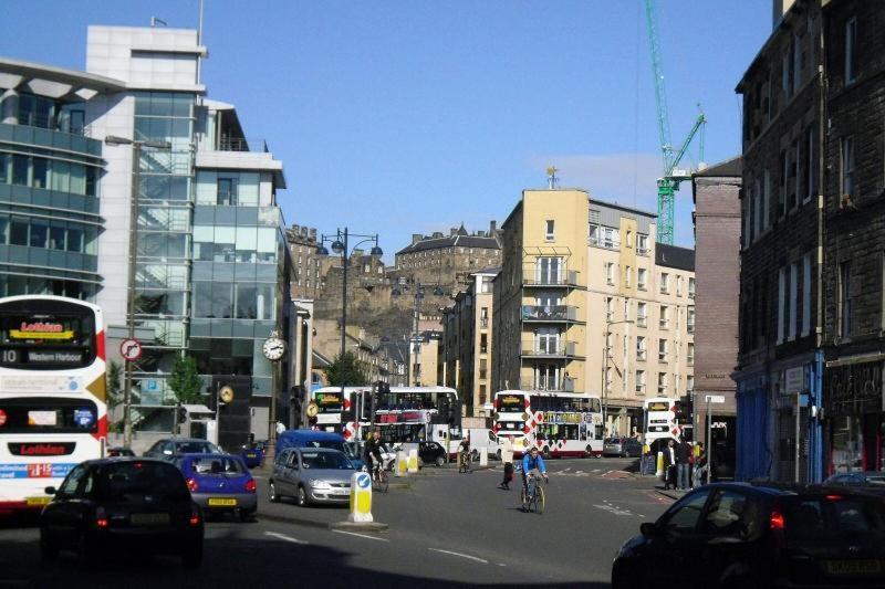 Edinburgh Central Roomz Aparthotel المظهر الخارجي الصورة